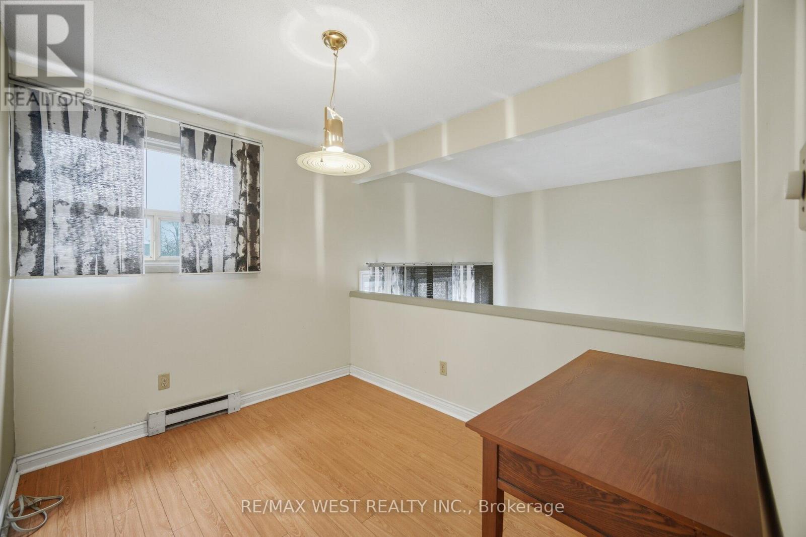 6 Hillpark Trail S, Brampton (Central Park), Ontario  L6S 1R1 - Photo 11 - W13013498