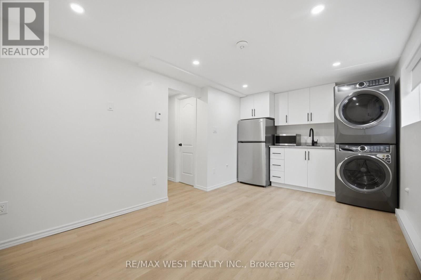 6 Hillpark Trail S, Brampton (Central Park), Ontario  L6S 1R1 - Photo 30 - W13013498