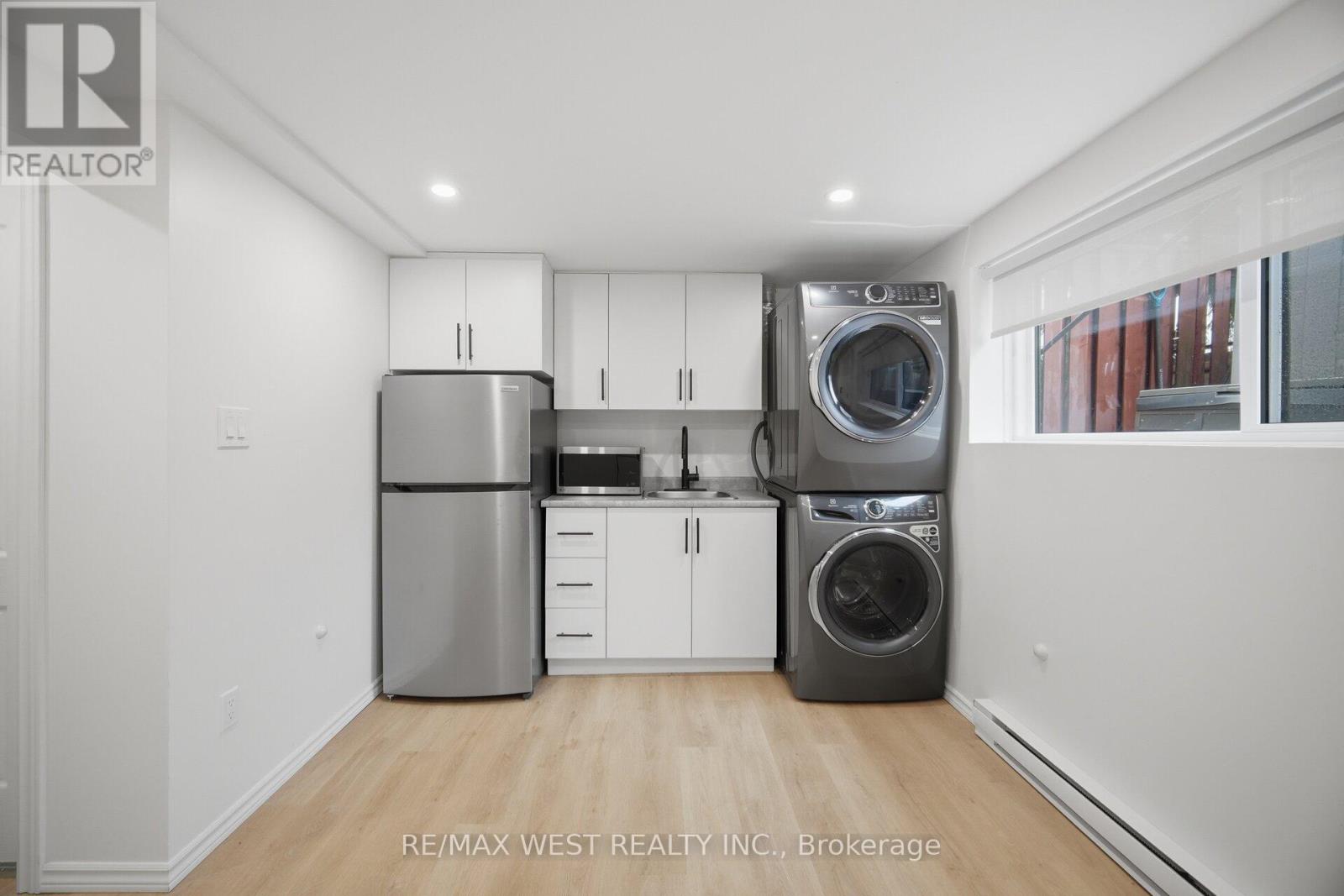 6 Hillpark Trail S, Brampton (Central Park), Ontario  L6S 1R1 - Photo 33 - W13013498