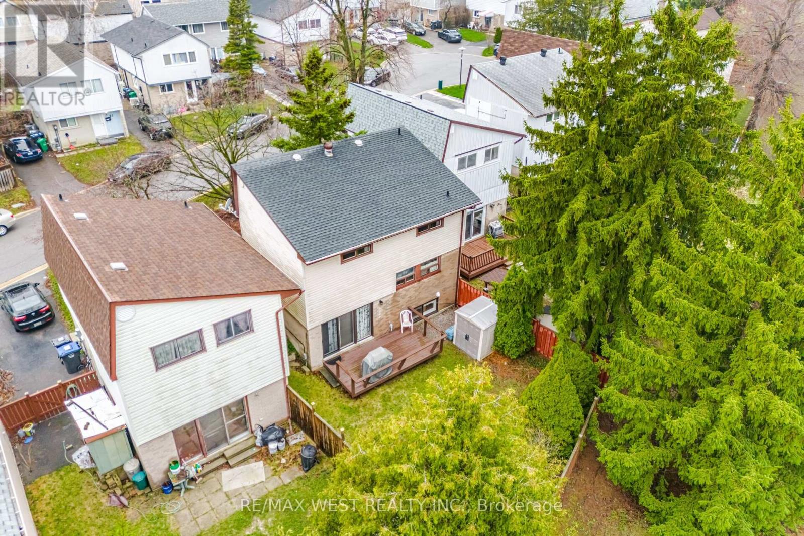 6 Hillpark Trail S, Brampton (Central Park), Ontario  L6S 1R1 - Photo 46 - W13013498