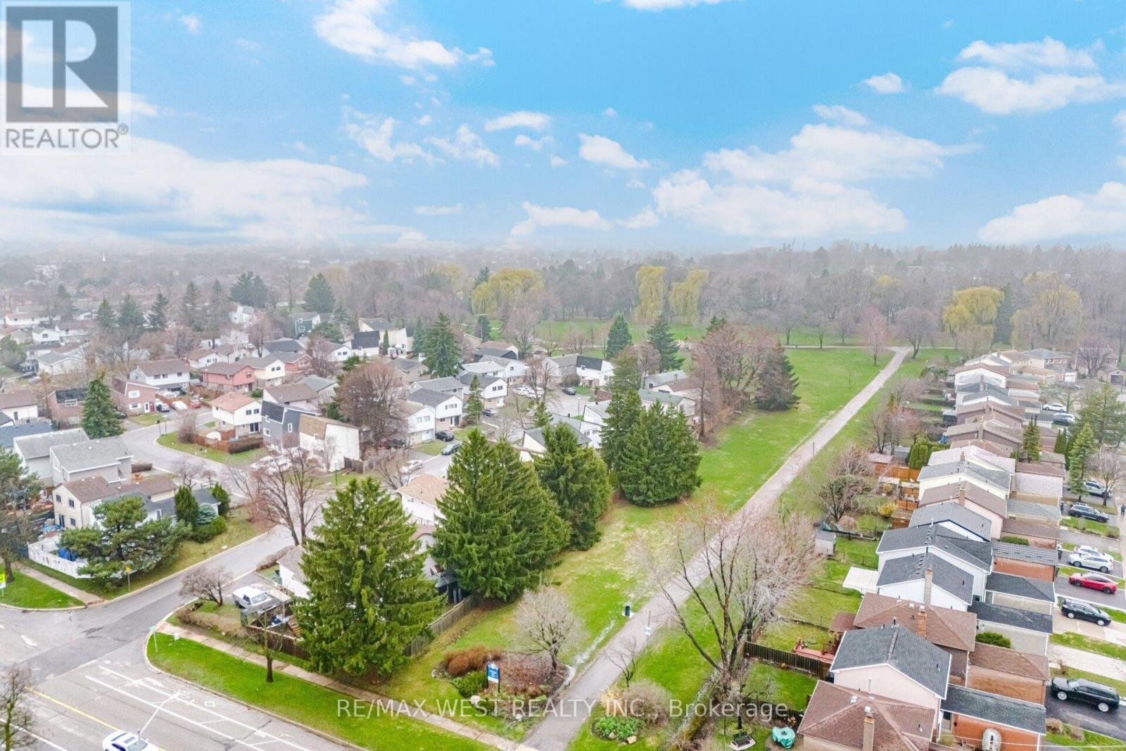 6 Hillpark Trail S, Brampton (Central Park), Ontario  L6S 1R1 - Photo 47 - W13013498