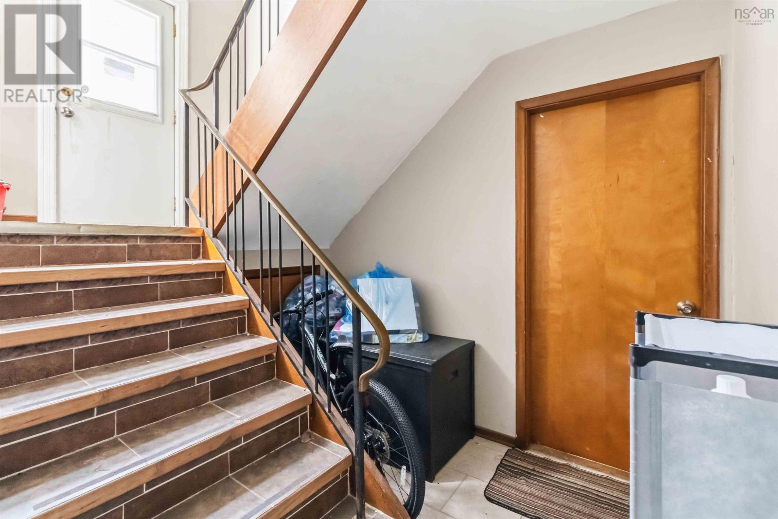 26 Randall Avenue, Halifax, Nova Scotia  B3M 1E2 - Photo 4 - 202607216