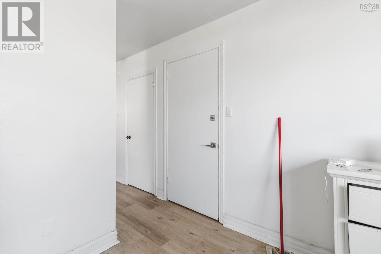 26 Randall Avenue, Halifax, Nova Scotia  B3M 1E2 - Photo 8 - 202607216