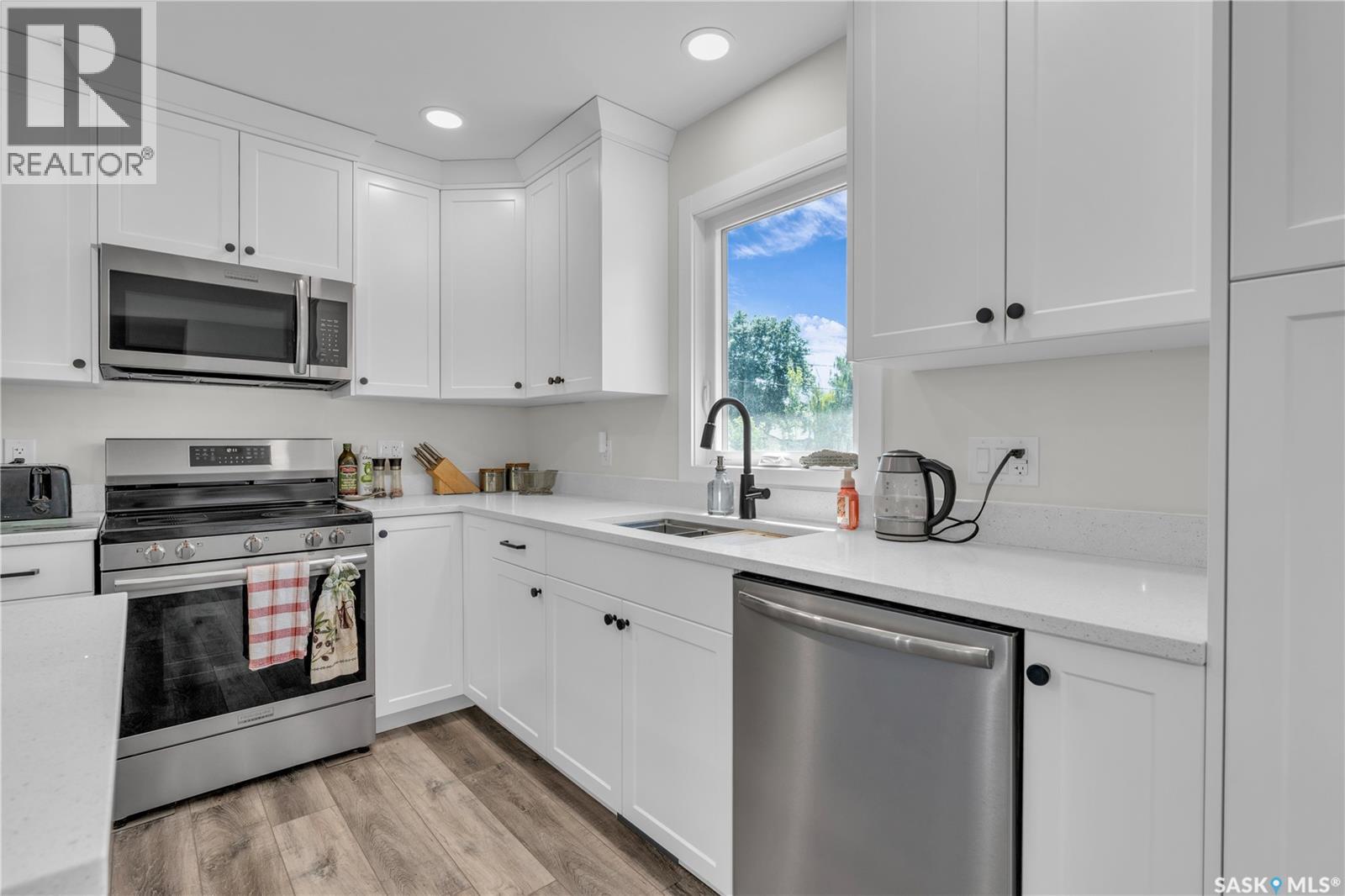 402 Alexander Street, Radisson, Saskatchewan  S0K 3L0 - Photo 17 - SK033261