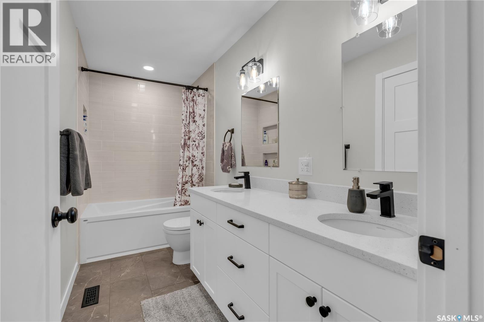 402 Alexander Street, Radisson, Saskatchewan  S0K 3L0 - Photo 24 - SK033261