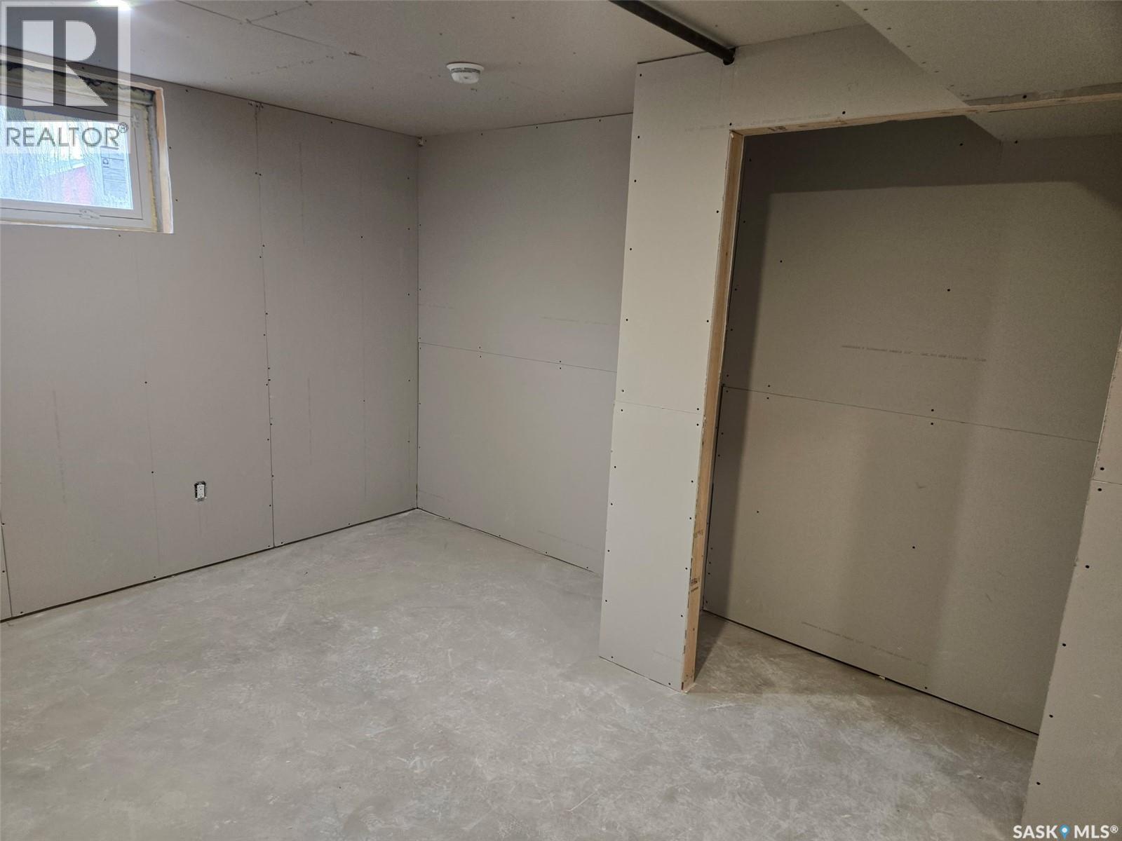 402 Alexander Street, Radisson, Saskatchewan  S0K 3L0 - Photo 34 - SK033261