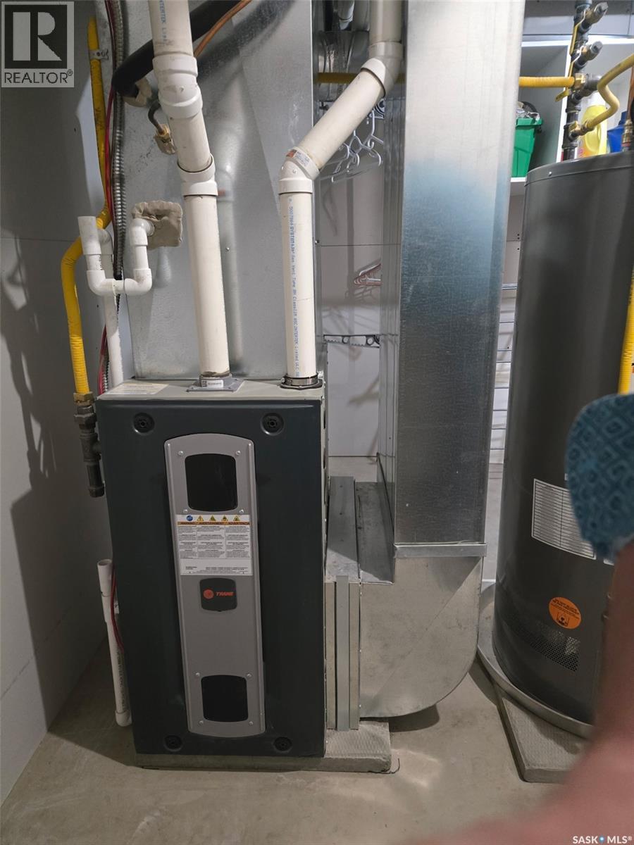 402 Alexander Street, Radisson, Saskatchewan  S0K 3L0 - Photo 37 - SK033261