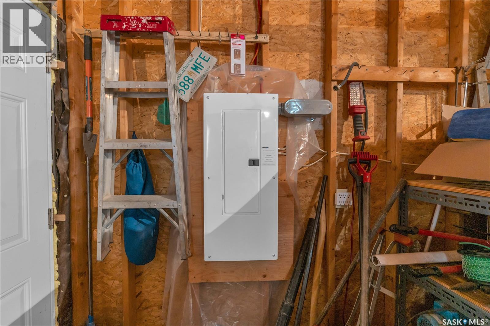 402 Alexander Street, Radisson, Saskatchewan  S0K 3L0 - Photo 45 - SK033261