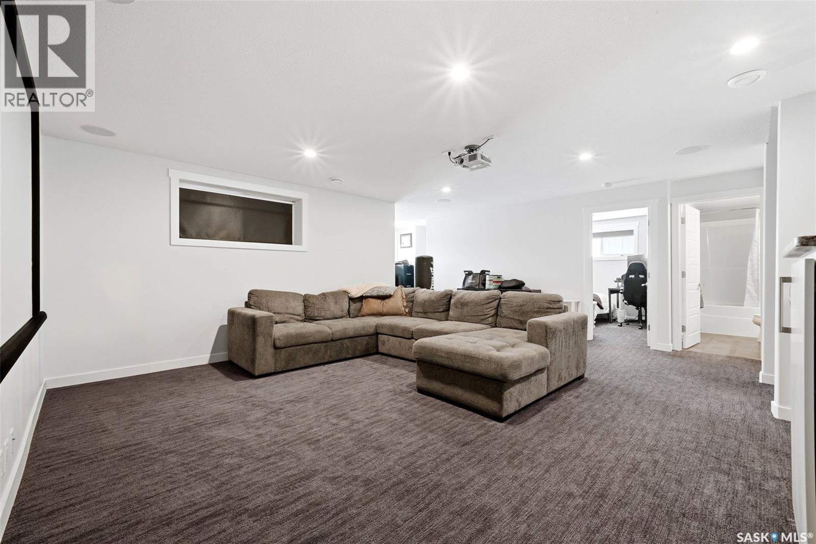 5237 Snowbirds Crescent, Regina, Saskatchewan  S4W 0H4 - Photo 34 - SK033253