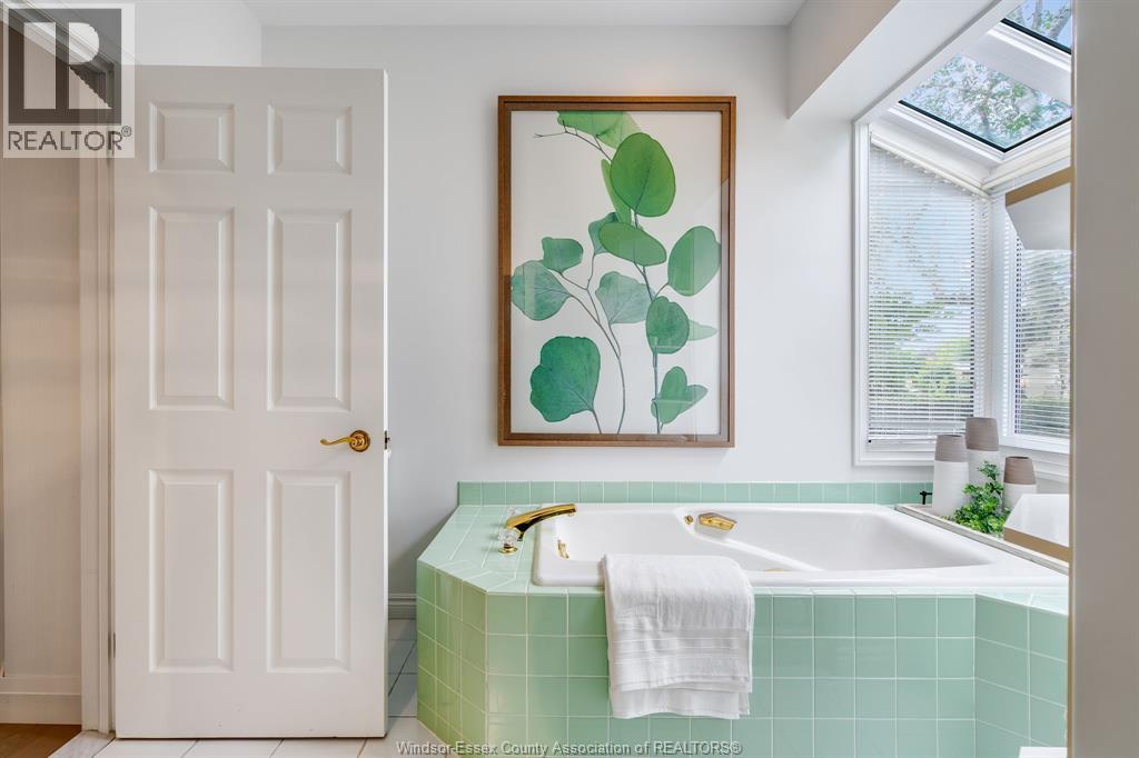 323 Talbot Street South, Essex, Ontario  N8M 1C2 - Photo 19 - 26008019