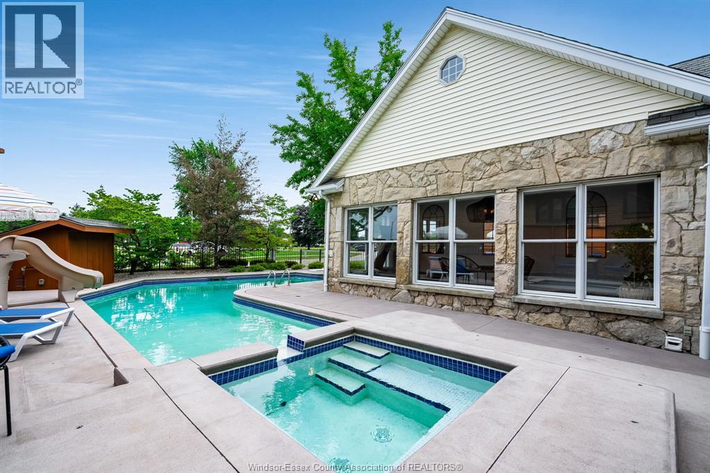 323 Talbot Street South, Essex, Ontario  N8M 1C2 - Photo 45 - 26008019