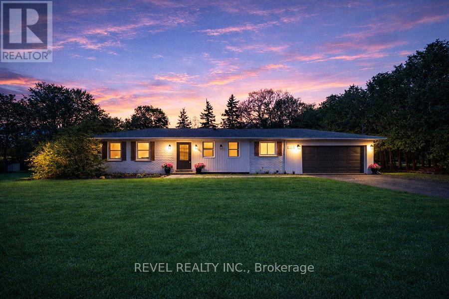 20 Russell Street, Brant, Ontario  N0E 1K0 - Photo 2 - X13013432