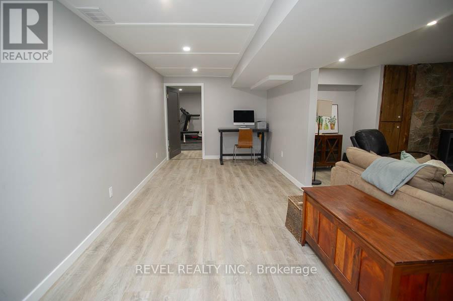 20 Russell Street, Brant, Ontario  N0E 1K0 - Photo 29 - X13013432