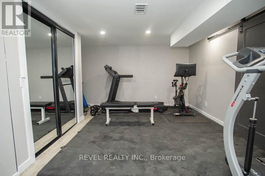 20 Russell Street, Brant, Ontario  N0E 1K0 - Photo 30 - X13013432