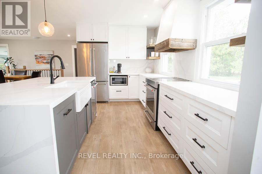 20 Russell Street, Brant, Ontario  N0E 1K0 - Photo 8 - X13013432