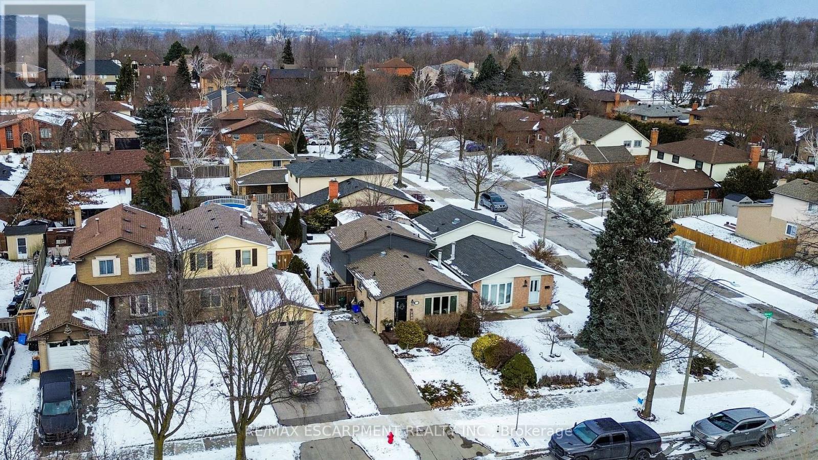 72 Athenia Drive, Hamilton, Ontario  L8J 1S8 - Photo 41 - X13013514