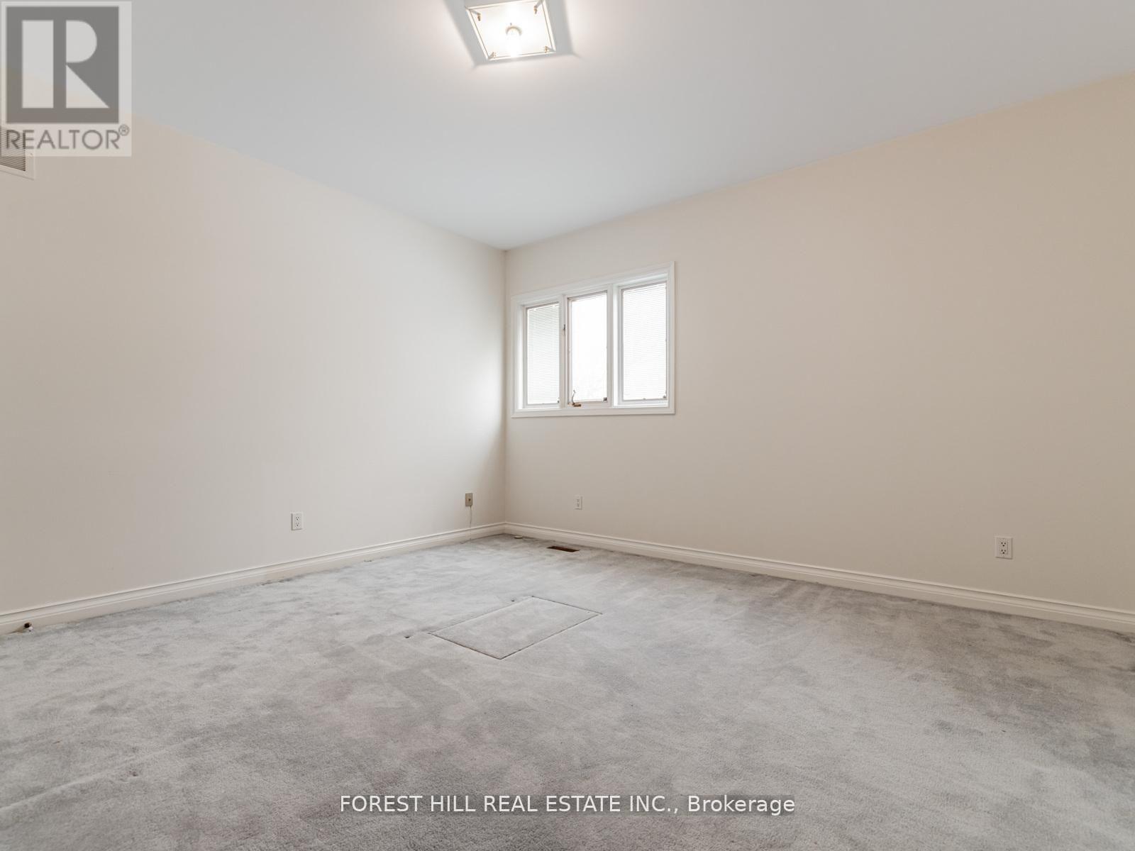 17 Dunloe Road, Richmond Hill, Ontario  L4B 2H6 - Photo 28 - N12964492