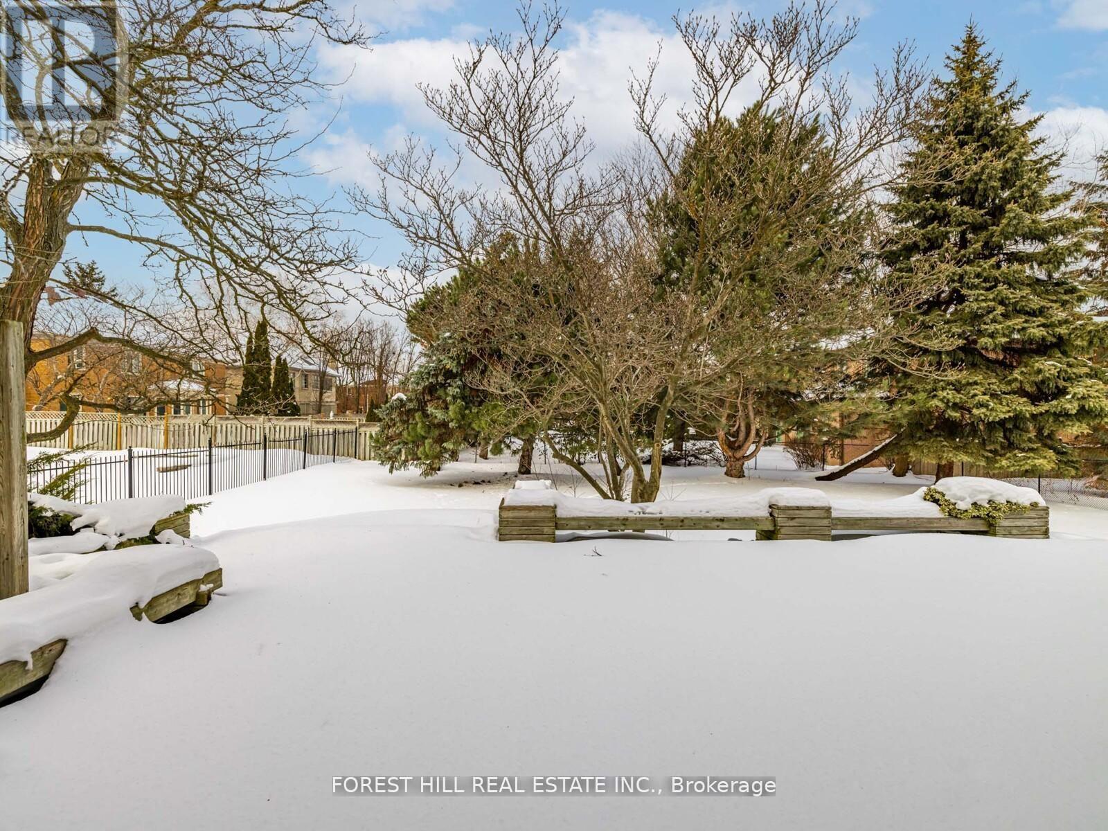 17 Dunloe Road, Richmond Hill, Ontario  L4B 2H6 - Photo 50 - N12964492