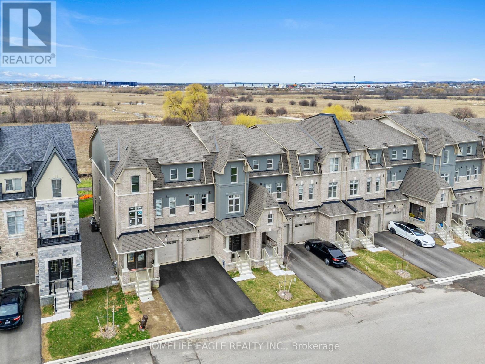 34 FOXSPARROW ROAD, Brampton, Ontario
