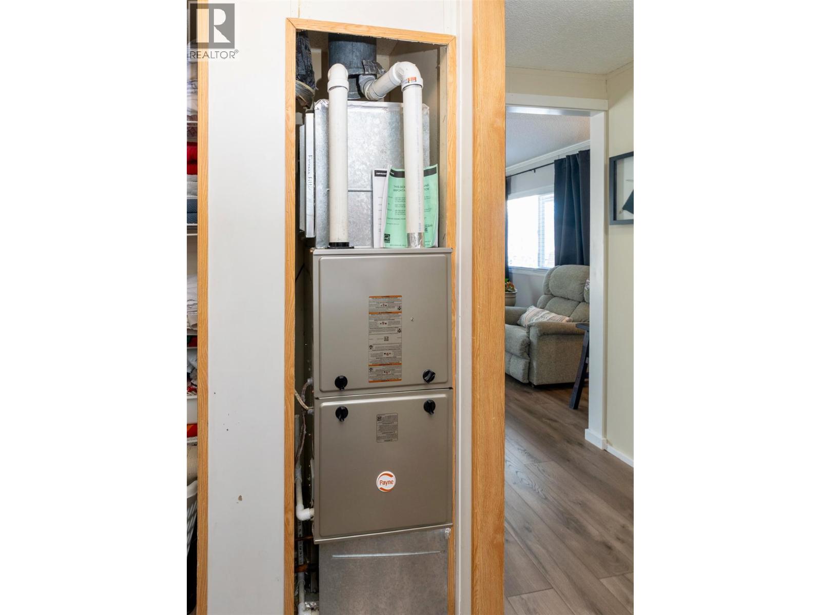 1510 Trans Canada Highway Unit# 18, Sorrento, British Columbia  V0E 2W0 - Photo 31 - 10383550