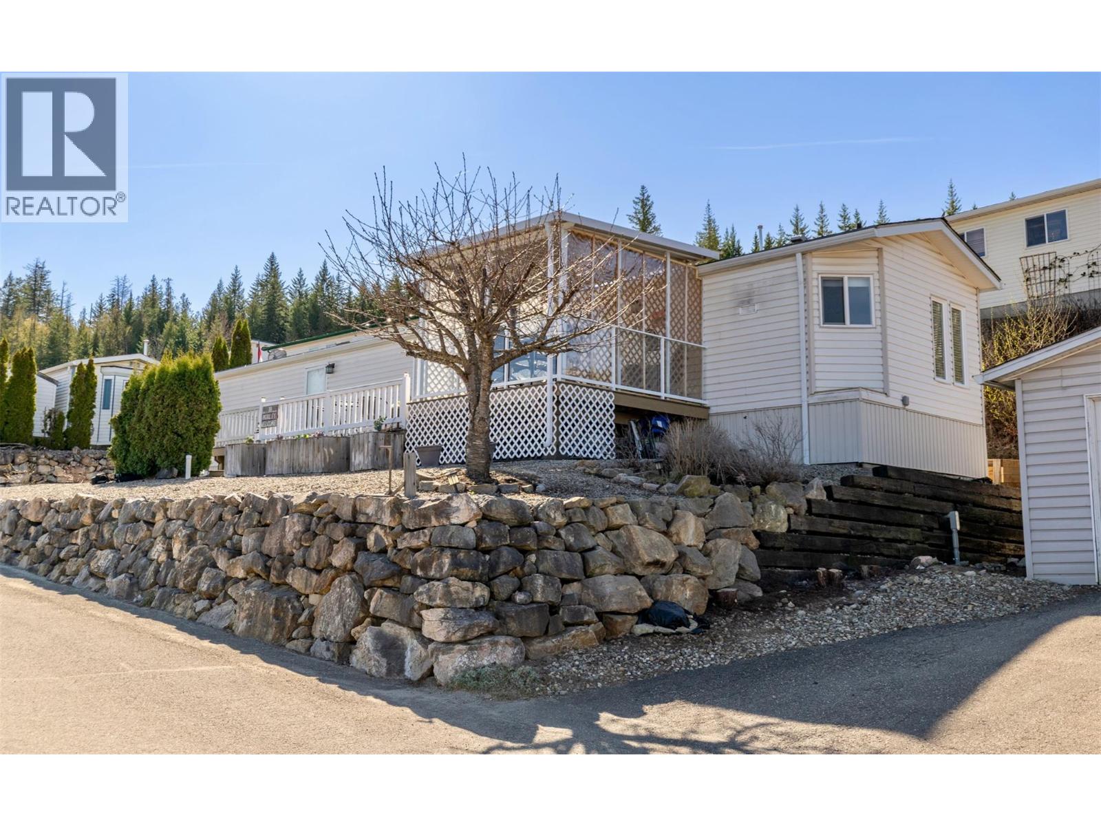 1510 Trans Canada Highway Unit# 18, Sorrento, British Columbia  V0E 2W0 - Photo 47 - 10383550