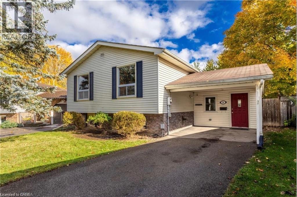 26 OCTOBER Place, Brantford, Ontario