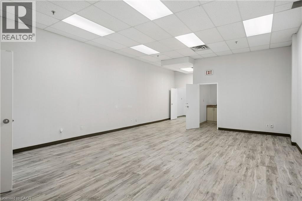 2140 Winston Park Drive Unit# 28, Oakville, Ontario  L6H 5W1 - Photo 4 - 40807900