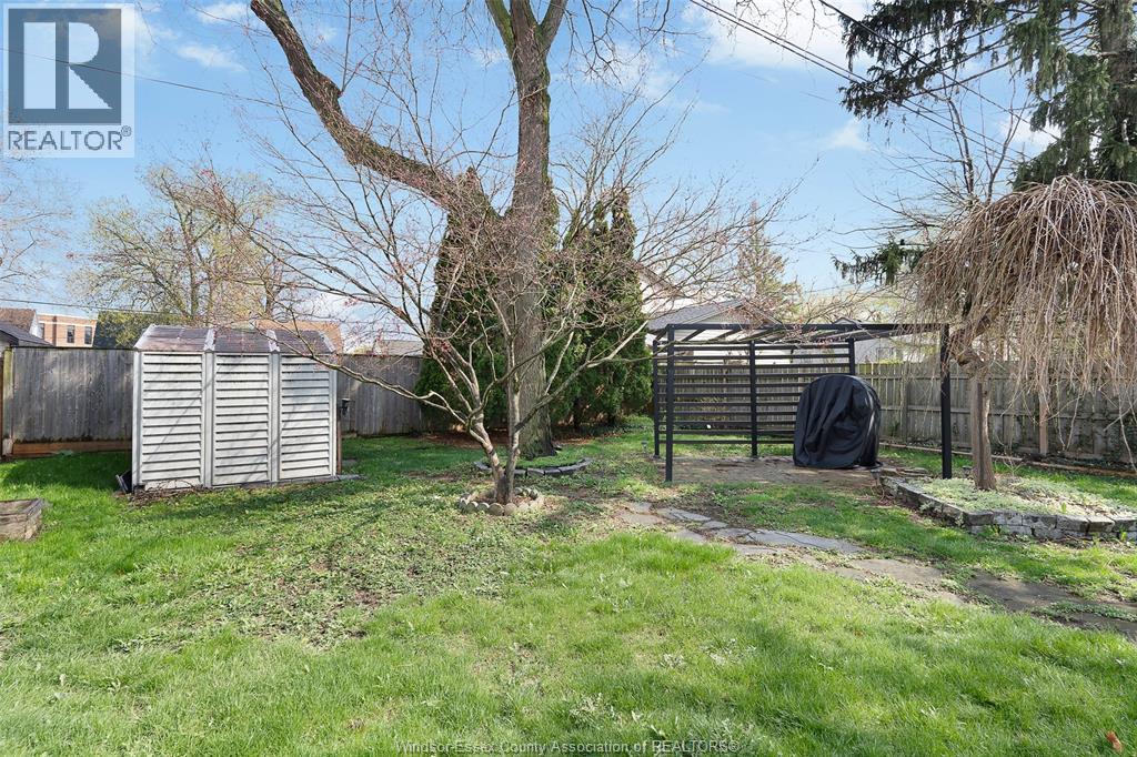 3581 Wolfe Court, Windsor, Ontario  N9C 1X2 - Photo 7 - 26008457