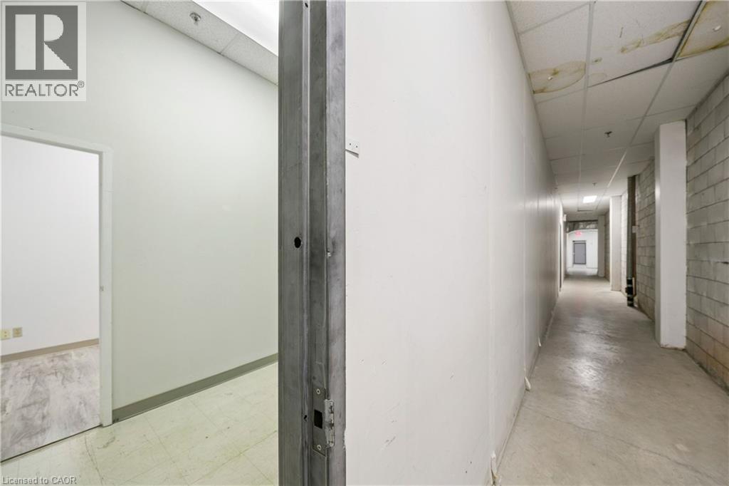 2140 Winston Park Drive Unit# 28, Oakville, Ontario  L6H 5W1 - Photo 11 - 40807900