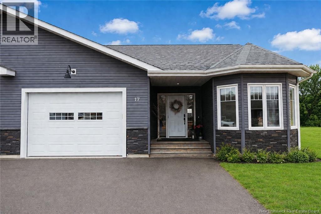 17 Nightingale Court, Florenceville-Bristol, New Brunswick  E7L 0C6 - Photo 1 - NB137260