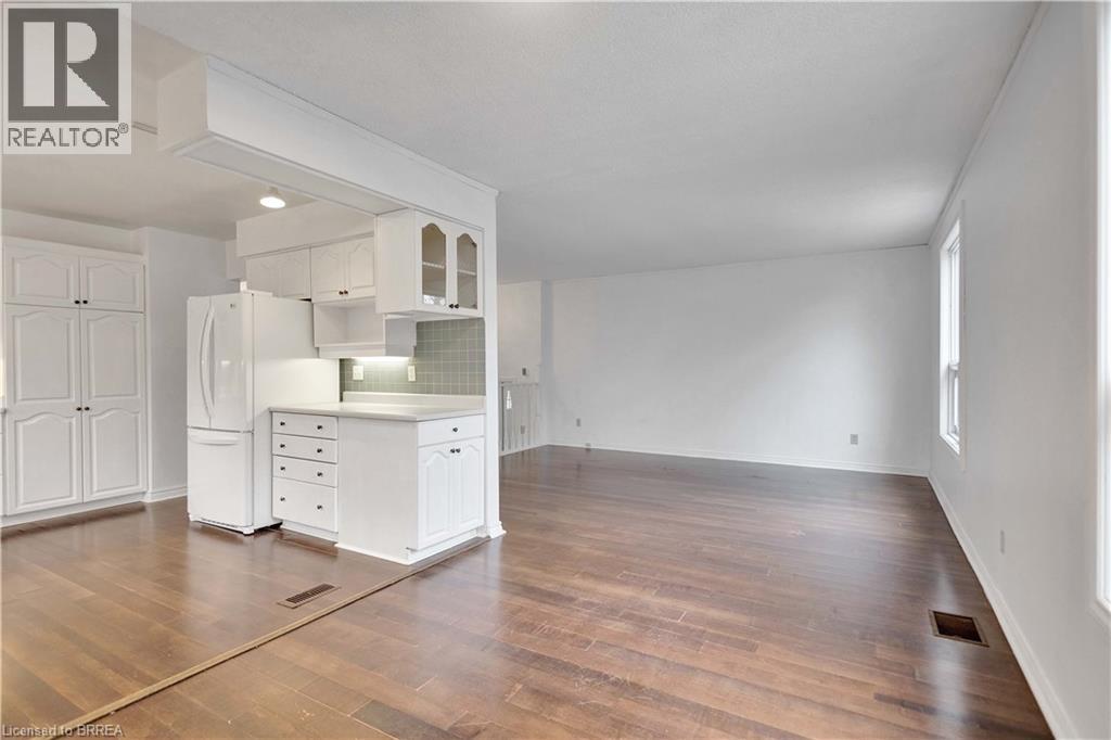 26 October Place, Brantford, Ontario  N3R 7B4 - Photo 7 - 40819381