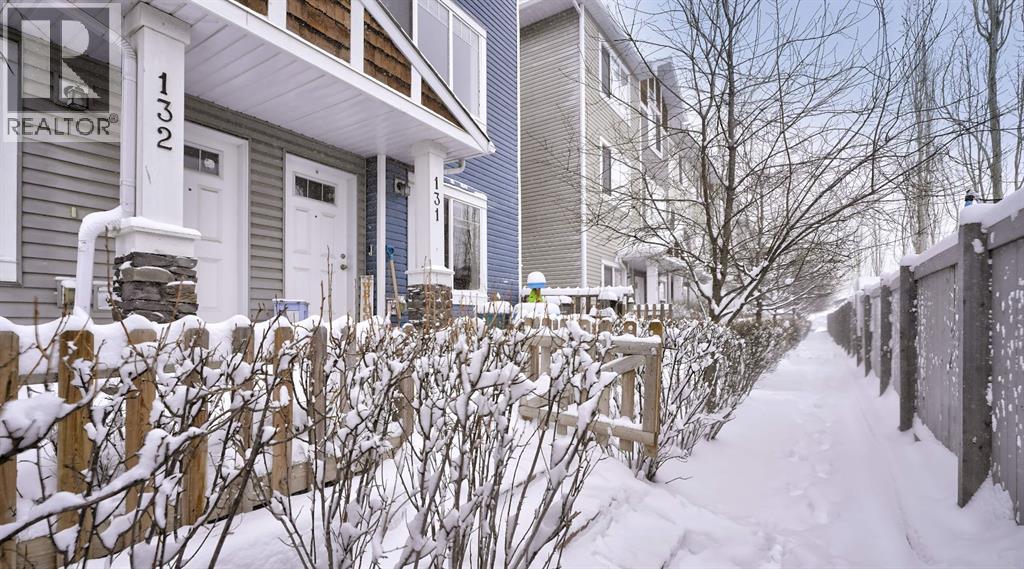 131, 2802 Kings Heights Gate SE, Airdrie, Alberta