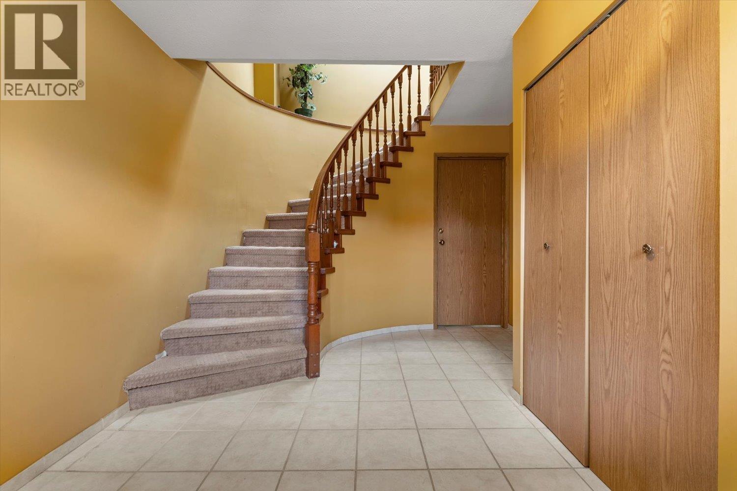 7477 19th Avenue, Burnaby, British Columbia  V3N 1E5 - Photo 19 - R3096810