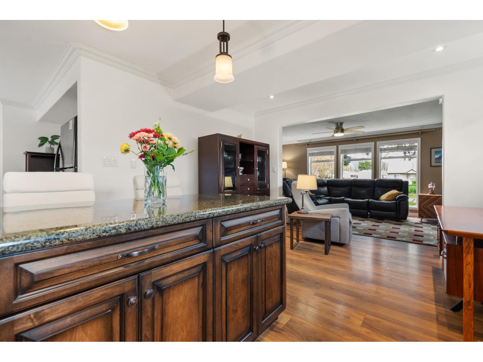 46000 Bonny Avenue, Chilliwack Proper East, Chilliwack, British Columbia  V2P 3H6 - Photo 6 - R3111433