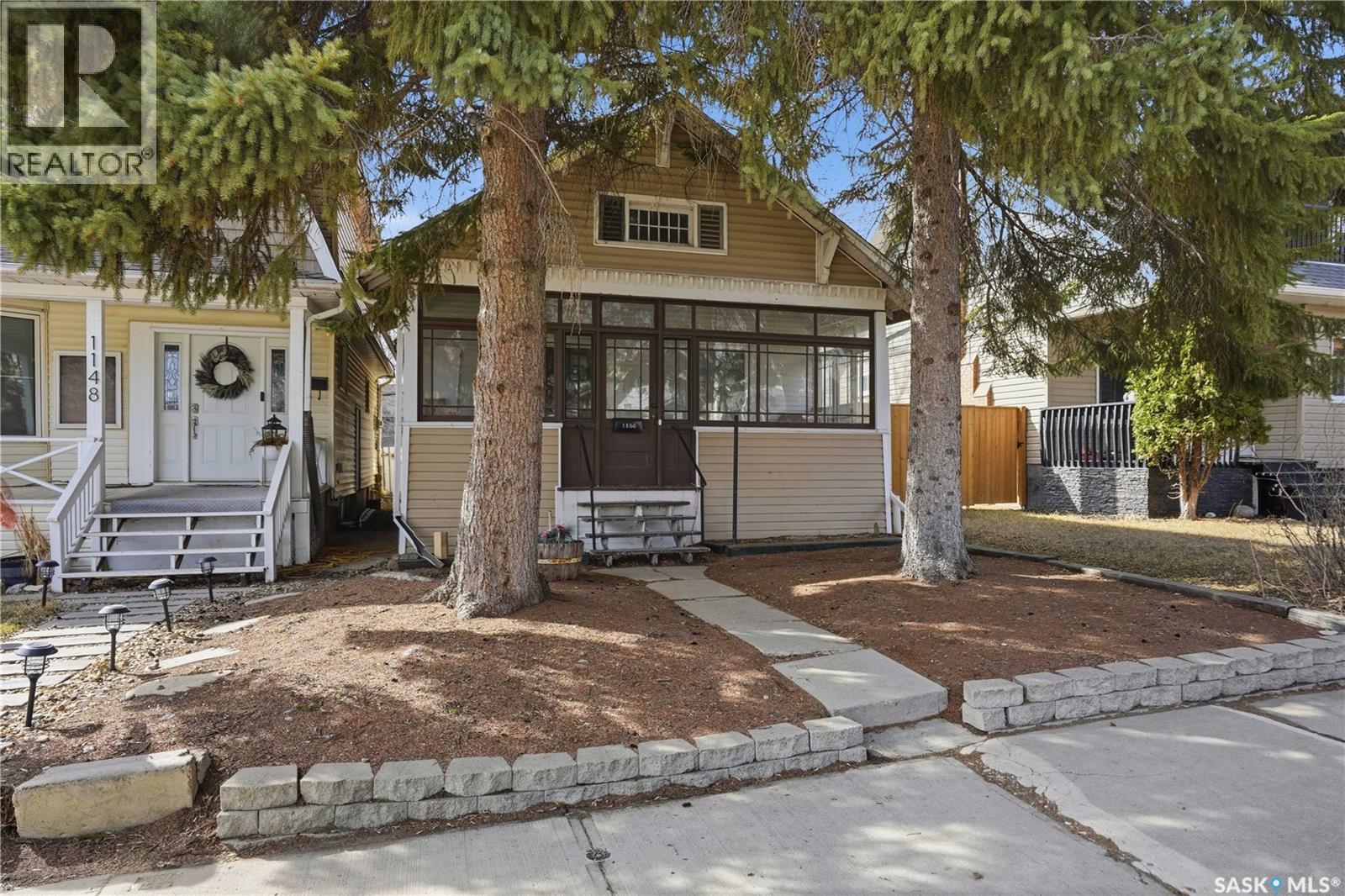 1150 3rd Avenue Ne, Moose Jaw, Saskatchewan  S6H 1G1 - Photo 2 - SK033206