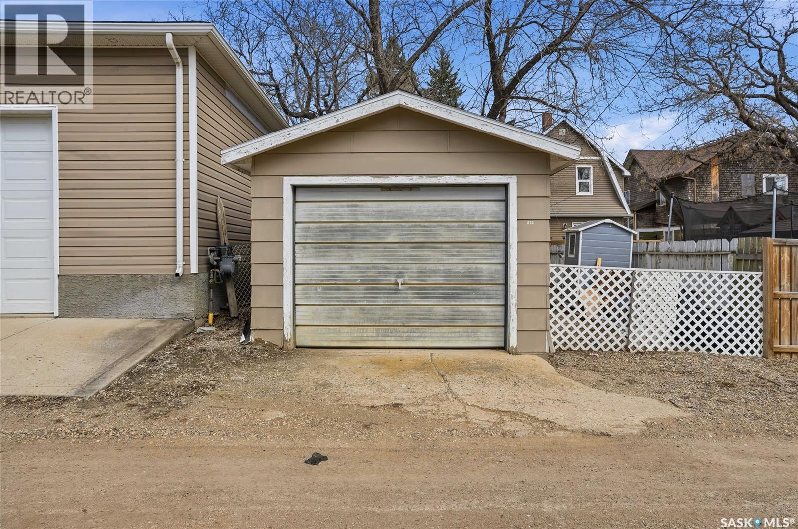 1150 3rd Avenue Ne, Moose Jaw, Saskatchewan  S6H 1G1 - Photo 49 - SK033206