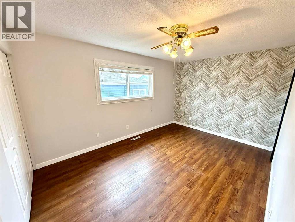 716 Bankview Drive, Drumheller, Alberta  T0J 0Y5 - Photo 6 - A2301422