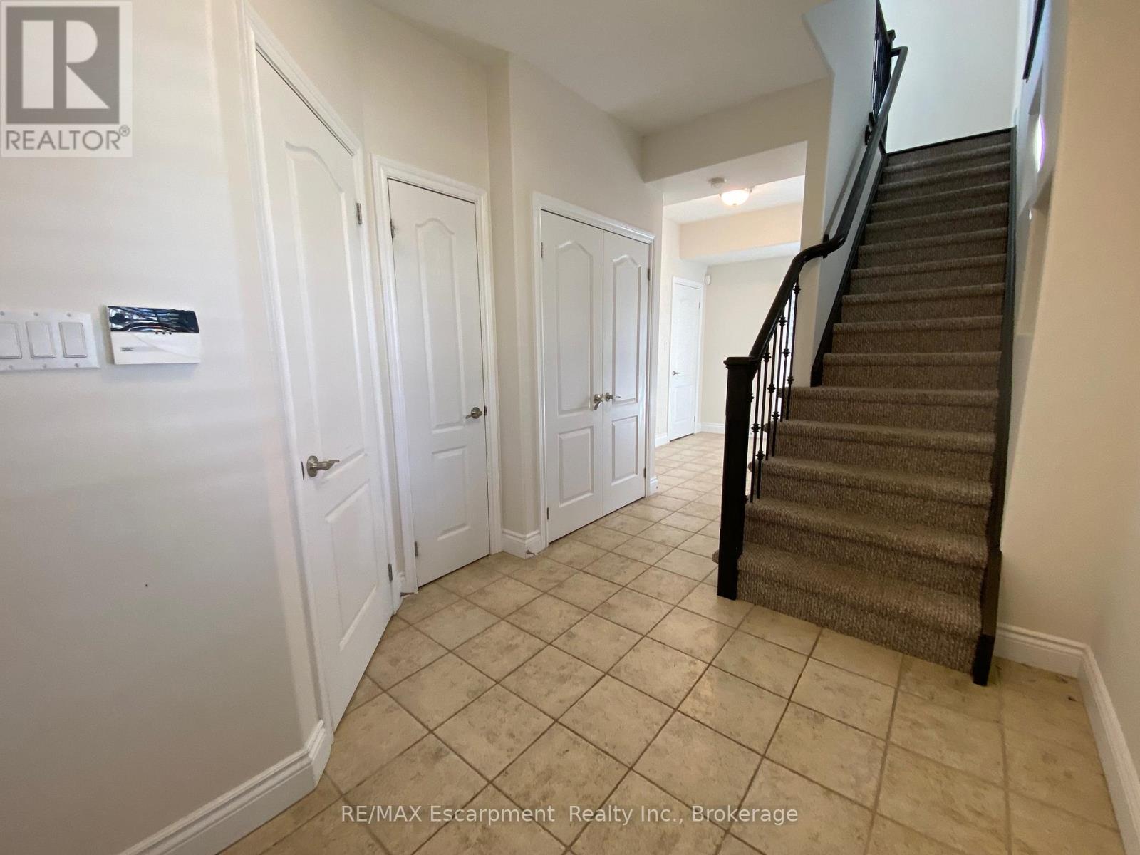 2430 Second Street, Burlington, Ontario  L7R 3K1 - Photo 12 - W13013626