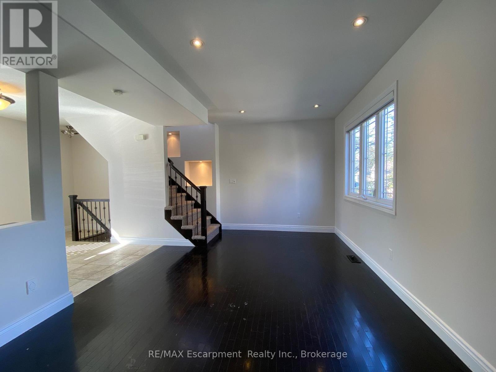 2430 Second Street, Burlington, Ontario  L7R 3K1 - Photo 17 - W13013626