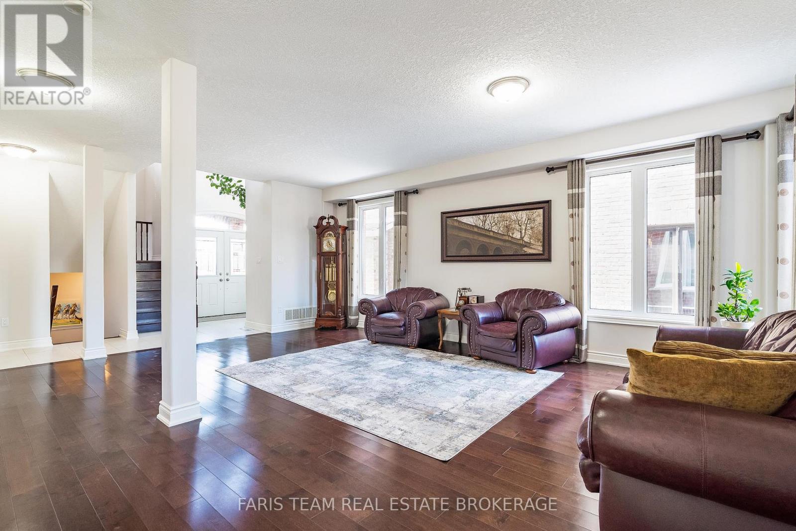 56 Jewel House Lane, Barrie, Ontario  L4M 0C4 - Photo 9 - S12977966