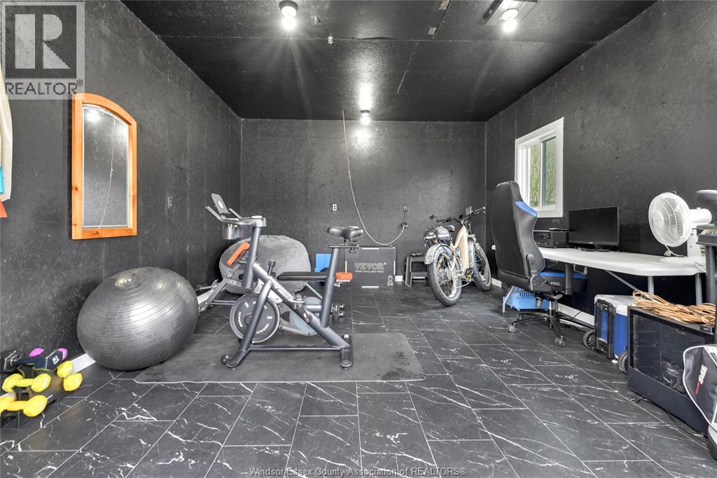 329 Parkside Drive, Mcgregor, Ontario  N0R 1J0 - Photo 20 - 26008459