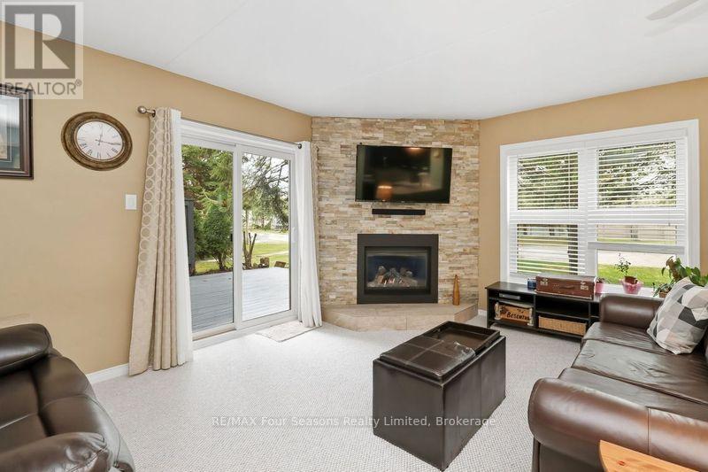 810 Suncrest Circle, Collingwood, Ontario  L9Y 5C7 - Photo 12 - S13013552