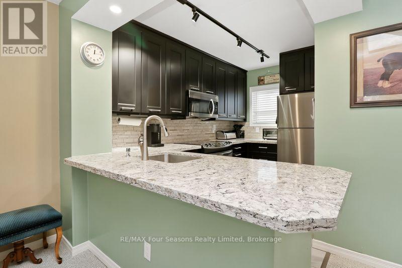 810 Suncrest Circle, Collingwood, Ontario  L9Y 5C7 - Photo 9 - S13013552