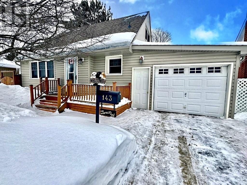143 Dieppe Ave, Elliot Lake, Ontario  P5A 1H6 - Photo 1 - SM260689