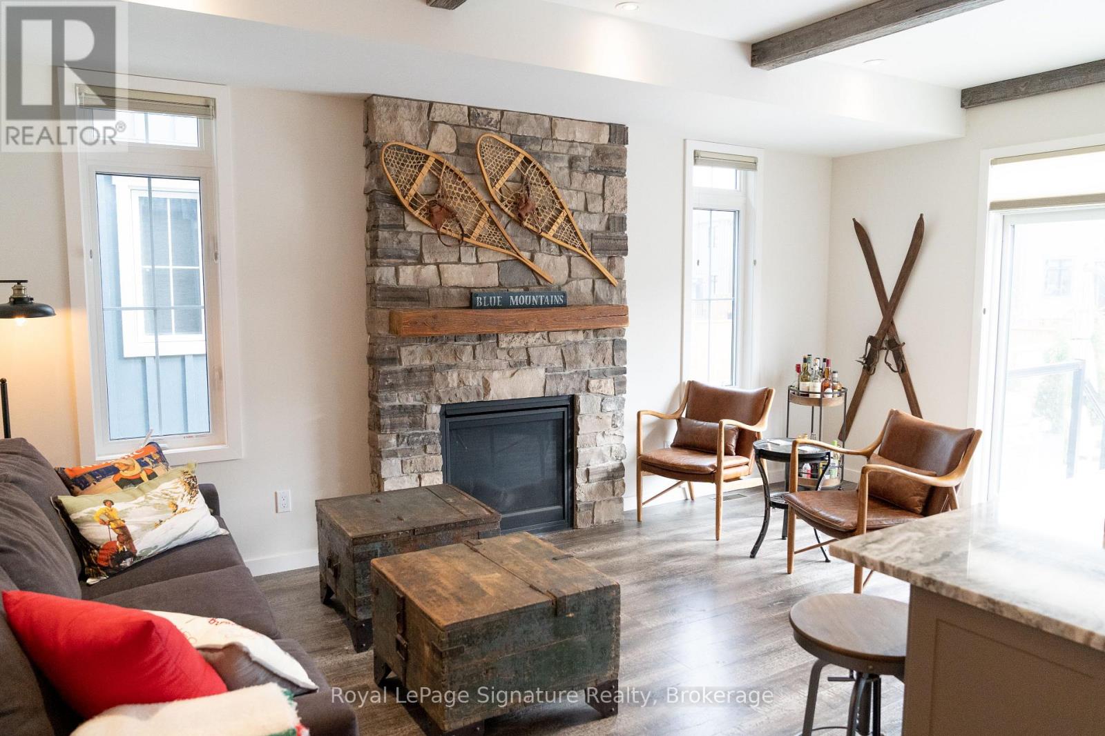 345 Yellow Birch Crescent, Blue Mountains, Ontario  L9Y 0Y5 - Photo 4 - X13013680