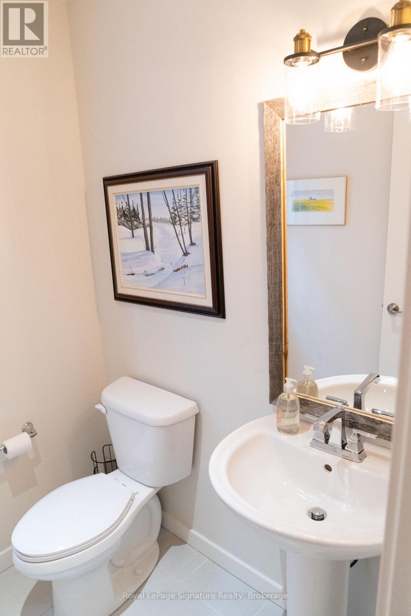 345 Yellow Birch Crescent, Blue Mountains, Ontario  L9Y 0Y5 - Photo 8 - X13013680