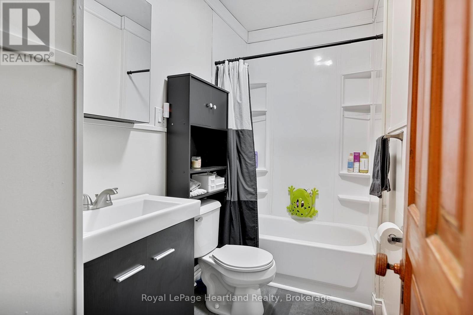 84688 Bluewater Highway, Ashfield-Colborne-Wawanosh, Ontario  N7A 3X9 - Photo 26 - X13013844