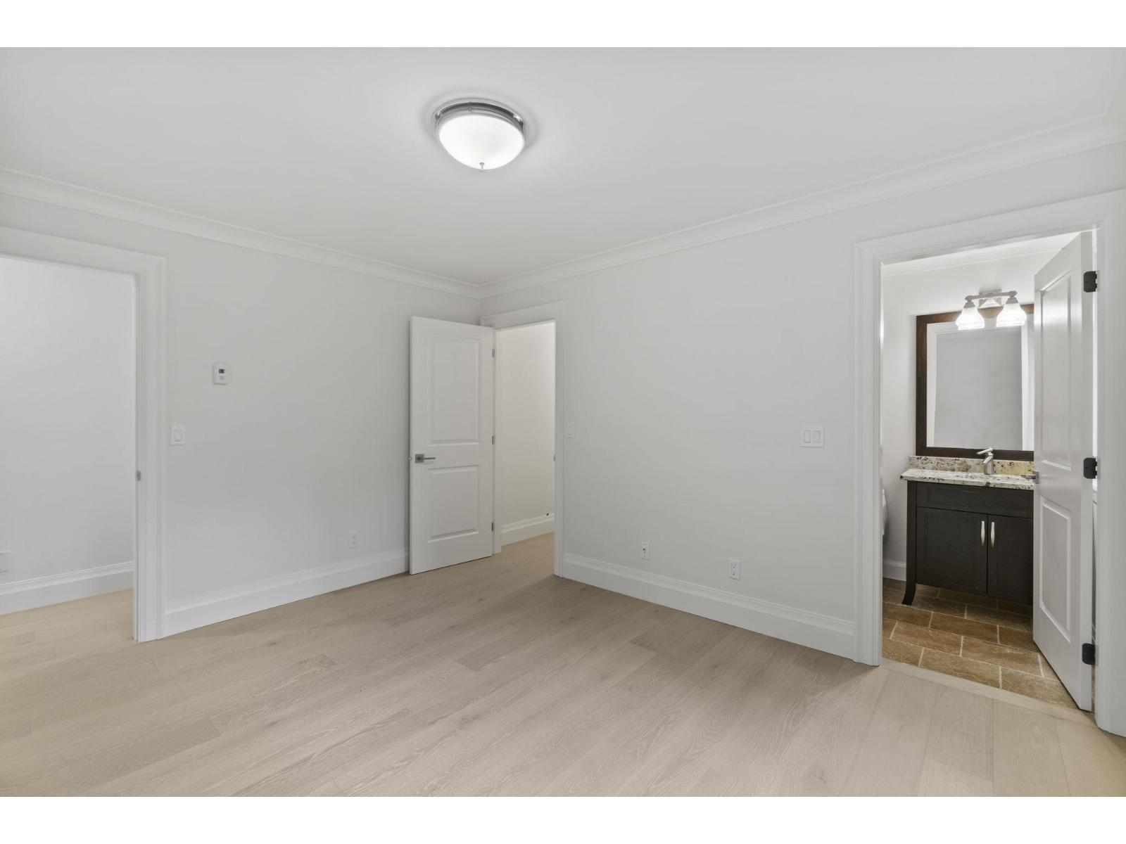 13101 14th Avenue, Surrey, British Columbia  V4A 1G6 - Photo 18 - R3111105