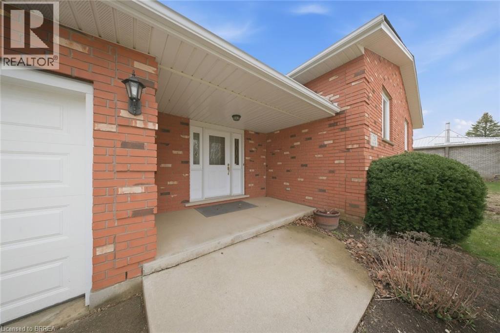 73 Cedar Street, Paris, Ontario  N3L 0A1 - Photo 4 - 40796812