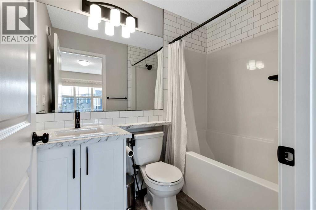 46 Creekstone Path SW, Calgary, Alberta  T2X 4P7 - Photo 16 - A2297942